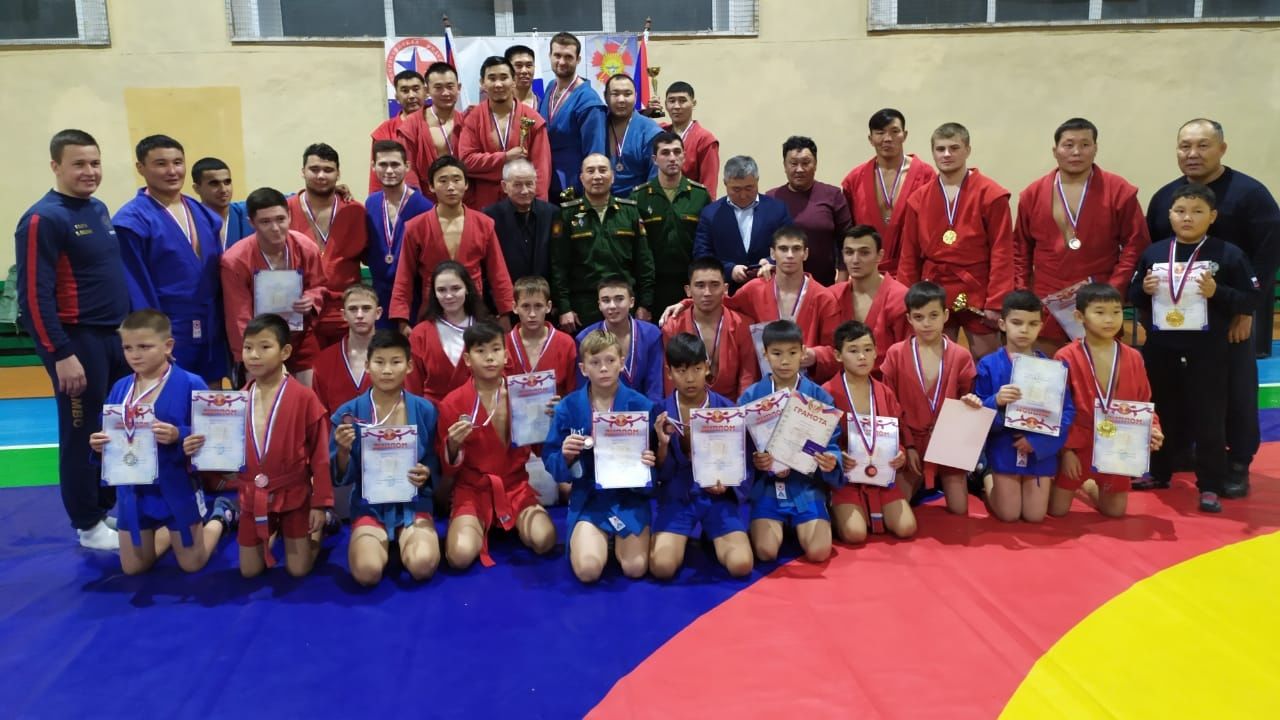 На базе УСК (г. Улан-Удэ) филиала ЦСКА/Хабаровск прошел республиканский турнир по самбо