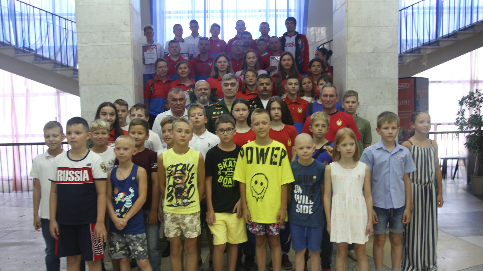 Начальник ЦСКА полковник Артём Громов посетил с рабочим визитом отделение спортивной подготовки армейского Клуба в Волгограде