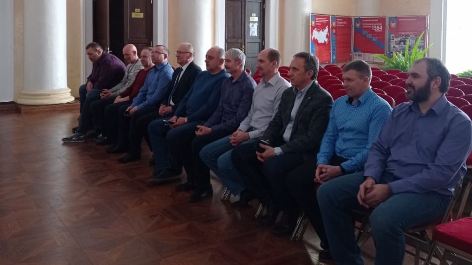 Женщины филиала ЦСКА/Хабаровск организовали для сотрудников-мужчин «Веселые старты» в канун Дня защитника Отечества