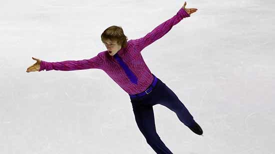 Армеец Александр Самарин занимает второе место после короткой программы