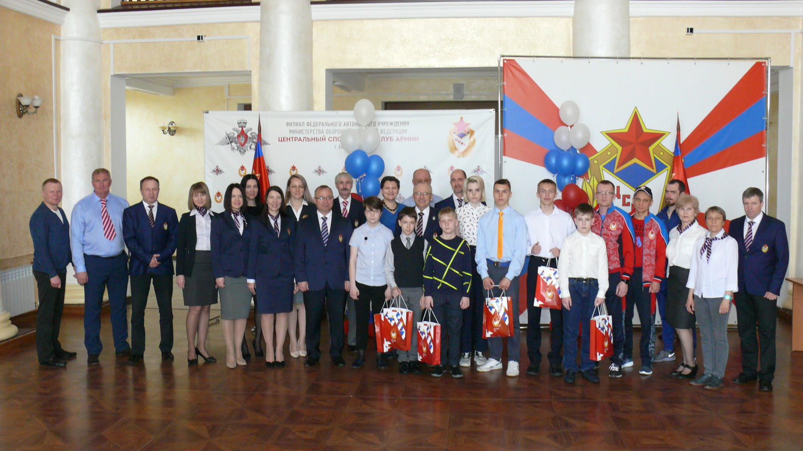 В филиале ЦСКА/Хабаровск прошло торжественное собрание посвященное 98-й годовщине ЦСКА в ходе которого отметили лучших