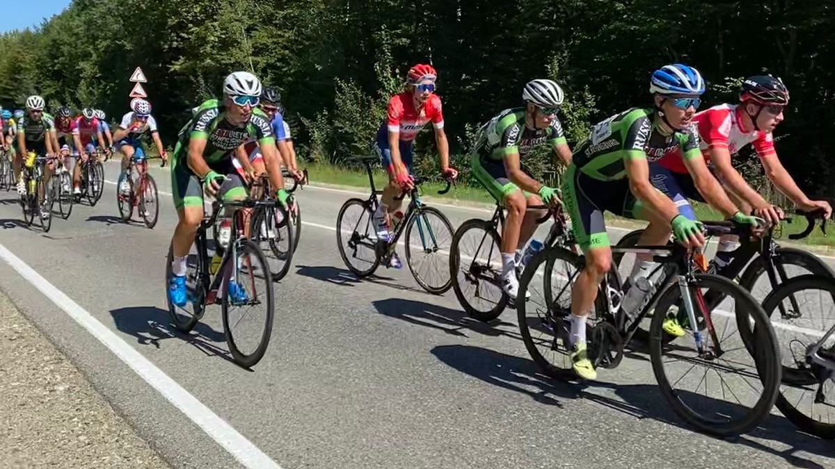 Рядовой спортивной роты ЦСКА г. Санкт-Петербург победитель чемпионата России по велосипедному спорту