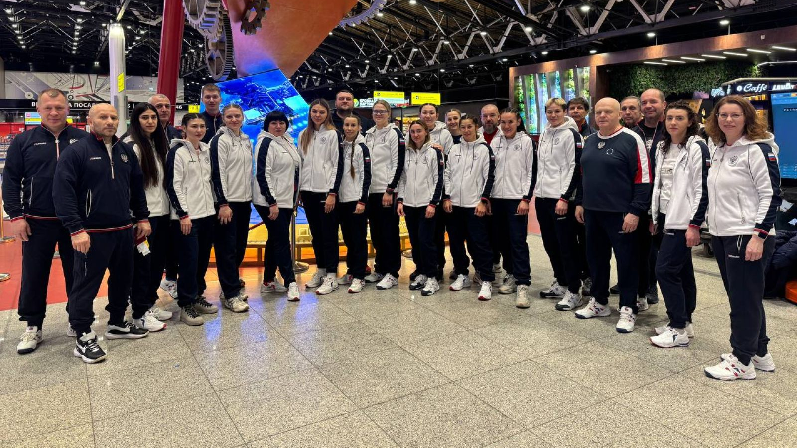 Армейские спортсменки примут участие в чемпионате мира по боксу