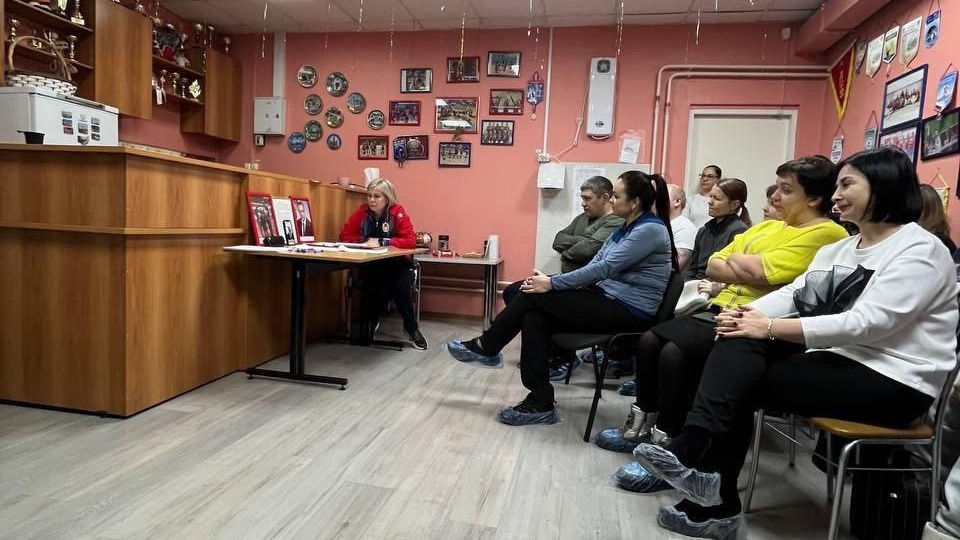 В спортшколе «ЦСКА-Хакасия» самарского филиала ЦСКА состоялось родительское собрание новых воспитанников спортивной школы