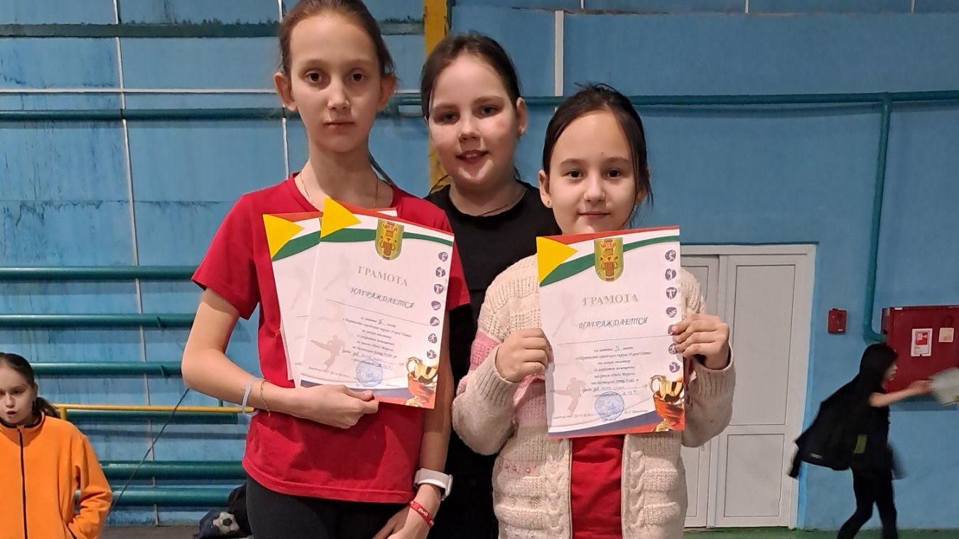 В ходе Первенства города на призы Деда Мороза легкоатлеты СШ (ОРК) СЦ (г. Чита) филиала ЦСКА/Хабаровск завоевали 9 медалей