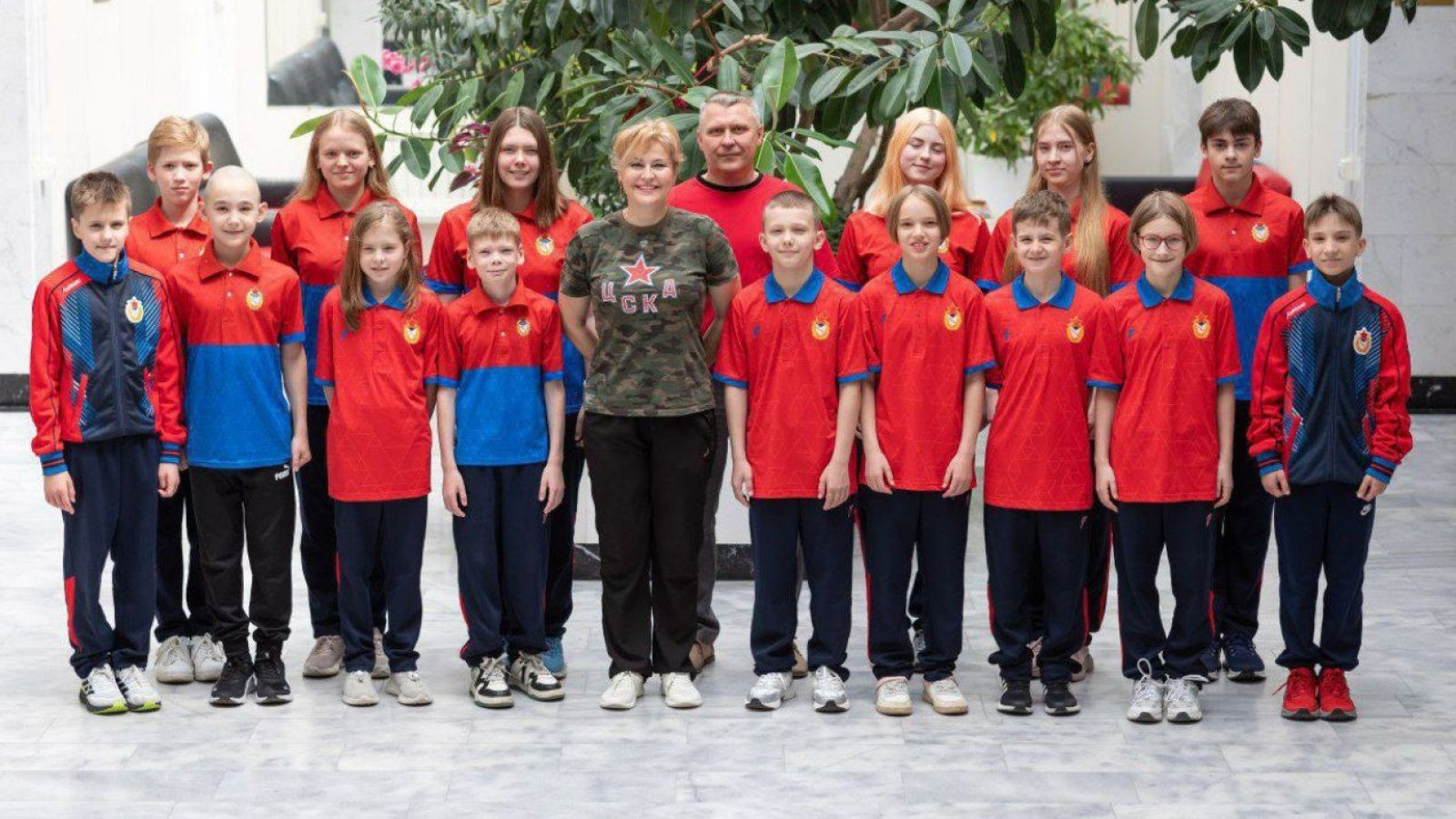 Пловцы московской спортивной школы ЦСКА проходят учебно-тренировочные сборы в Самаре