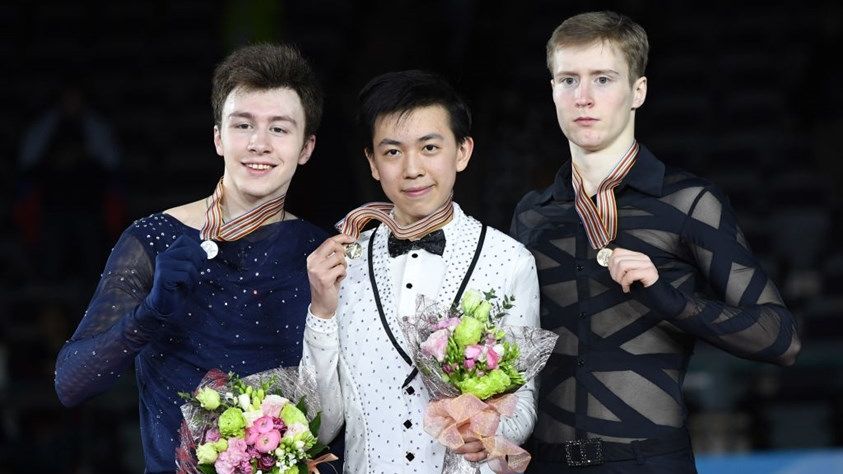 Александр Самарин (ЦСКА) выиграл «бронзу» юниорского ЧМ по фигурному катанию