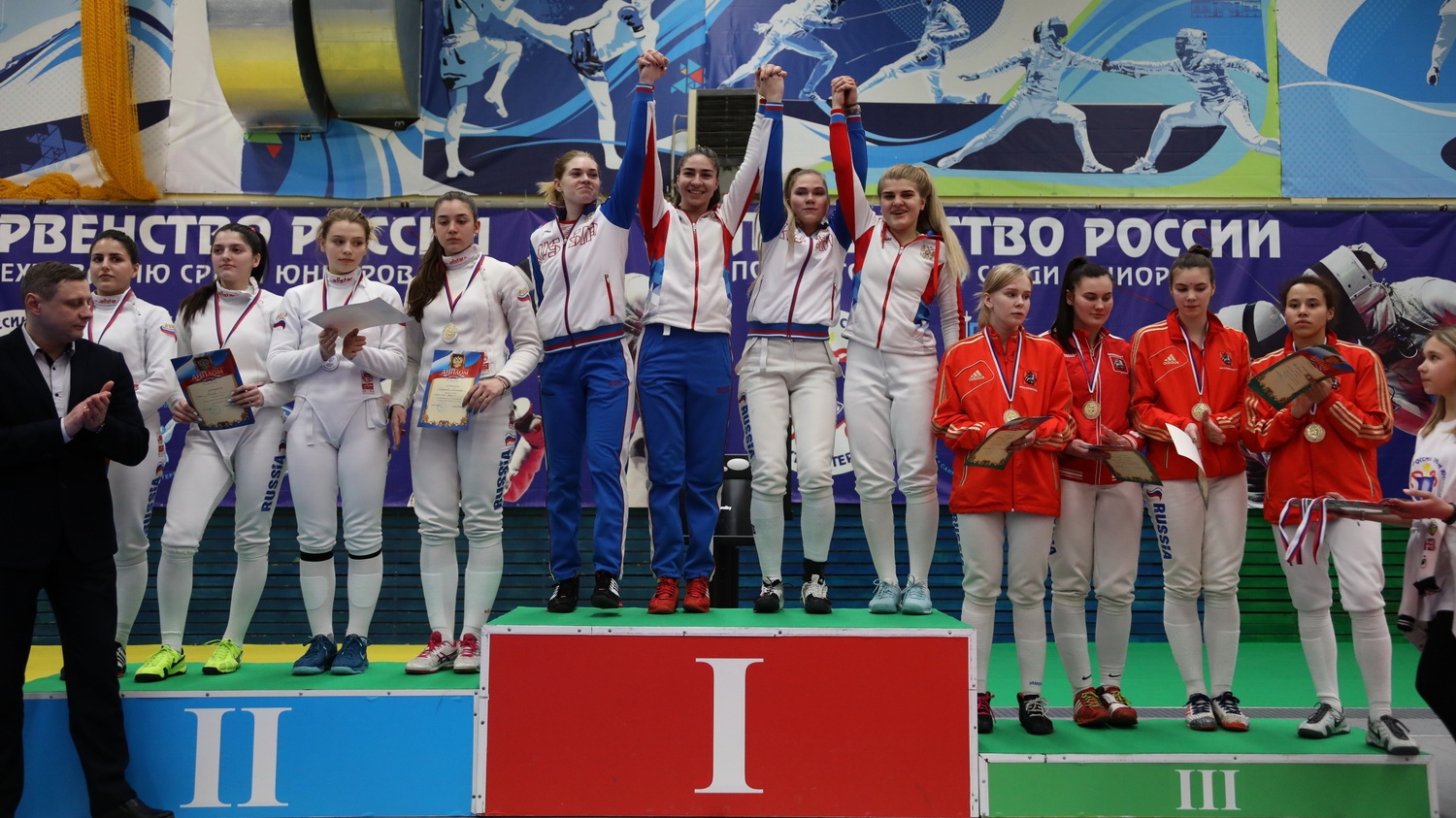 Фехтовальщики ЦСКА завоевали 14 наград на Первенстве России среди юниоров