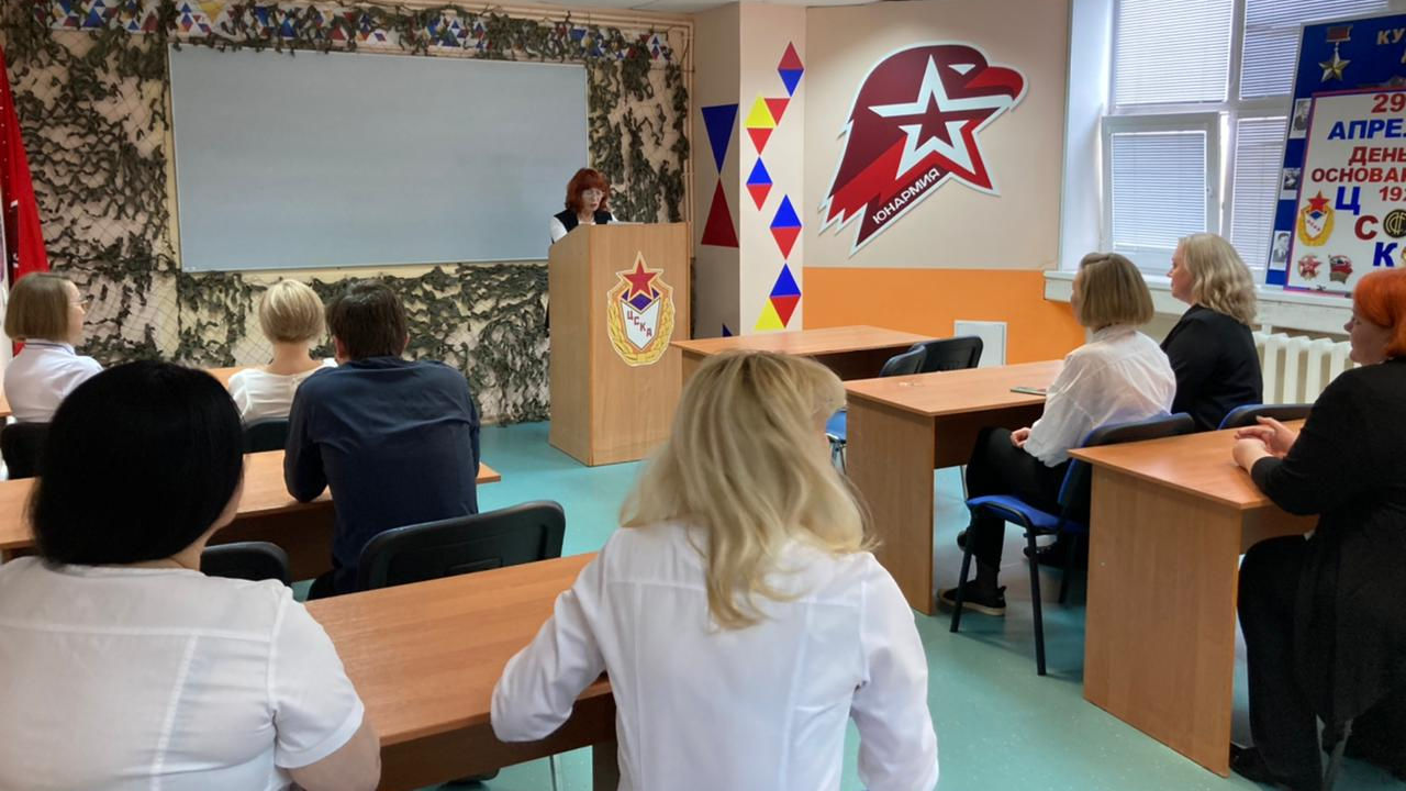 В СОК (г. Вилючинск) филиала ЦСКА/Хабаровск прошло занятие в системе ОГП по теме «Наркотики и армия – понятия несовместимые»