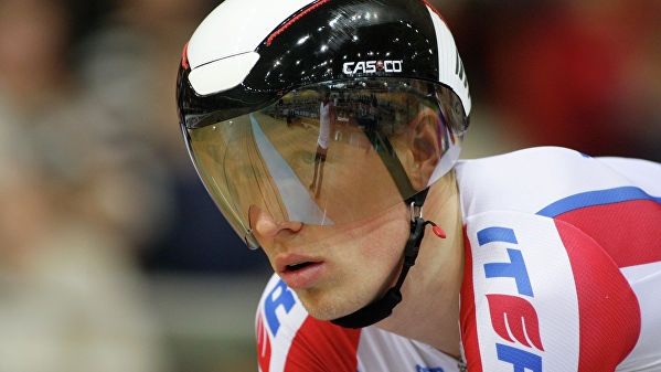 Армеецы Артур Ершов и Александра Гончарова примут участие в командных гонках на чемпионате мира по велоспорту на треке