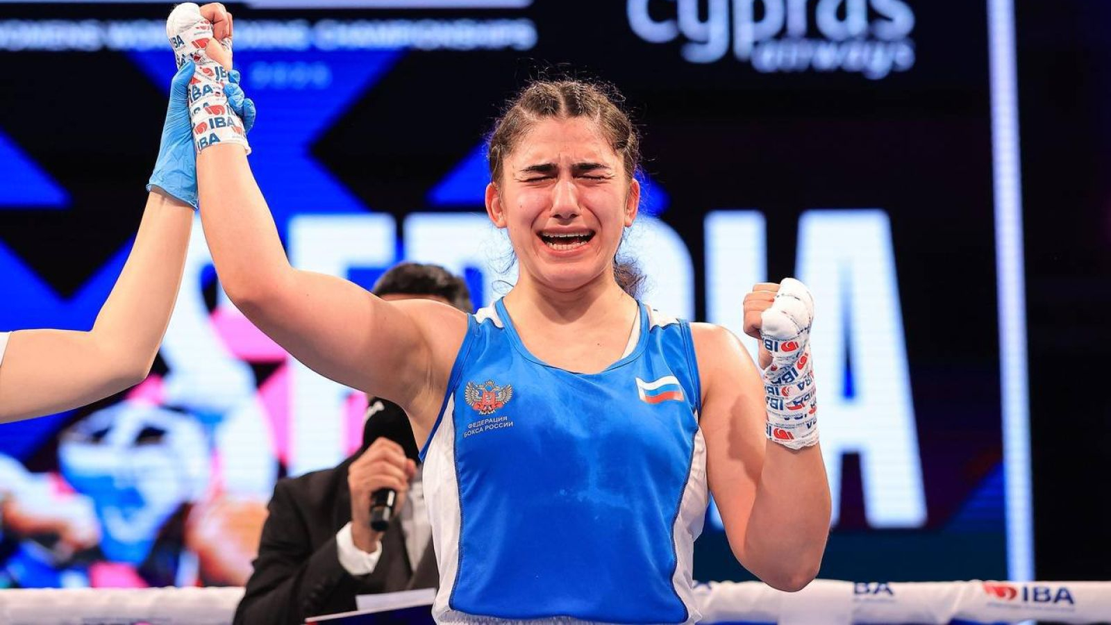 Армейская боксерша Нуне Асатрян стала чемпионкой мира