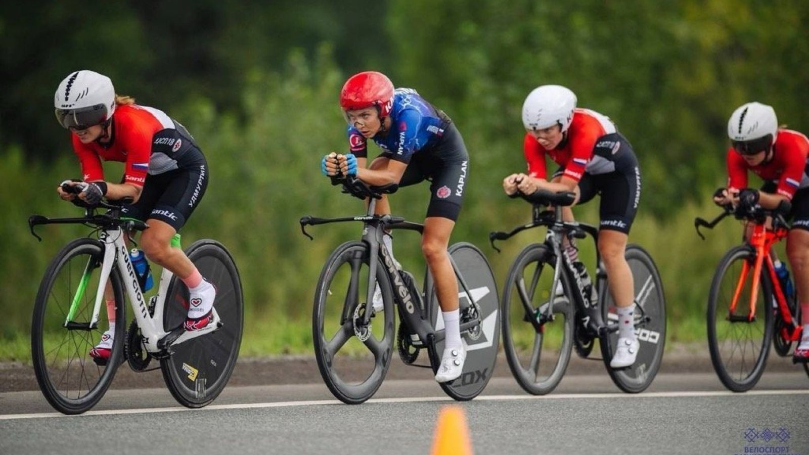 Две золотые и бронзову медали завоевали велогонщицы ЦСКА