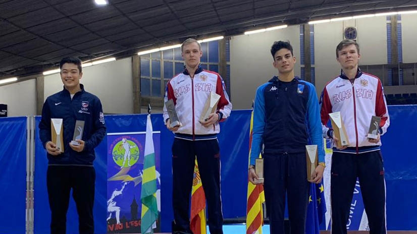 Рапиристы ЦСКА завоевали 4 золотые награды на юниорском Кубке мире в Сабаделе