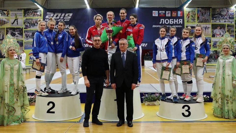Спортсменка ЦСКА Татьяна Гудкова выиграла командный турнир шпажисток на Кубке России в Лобне