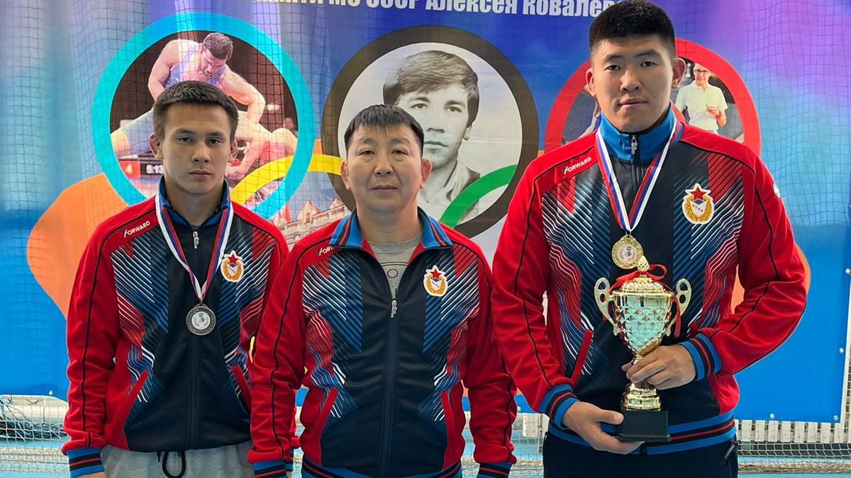 На Всероссийском турнире памяти А. Ковалева вольники СШ (К) ЦСФПиВ (г. Иркутск) филиала ЦСКА/Хабаровск завоевали 2 медали