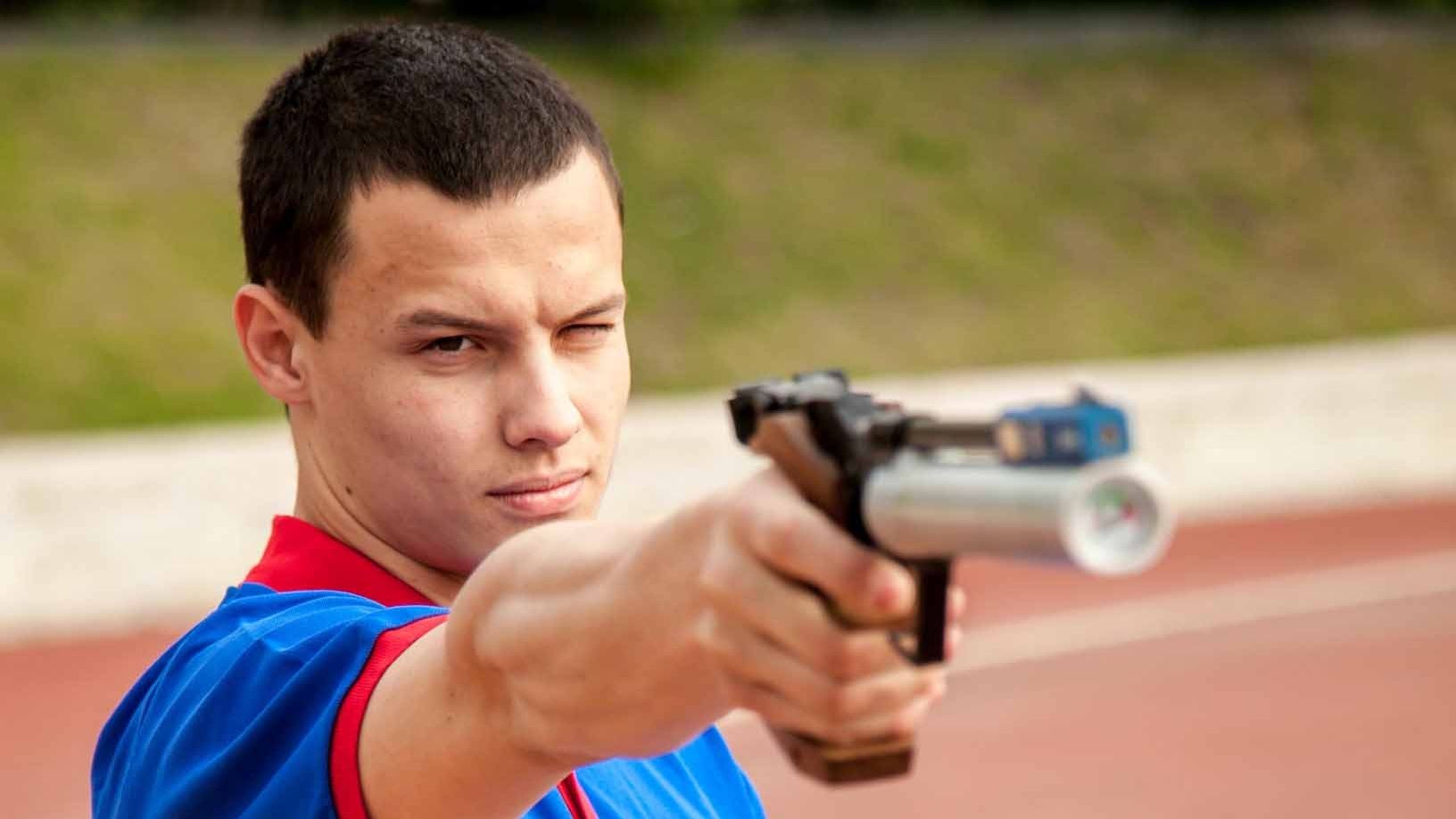 С днем Рождения Олег Наумов!