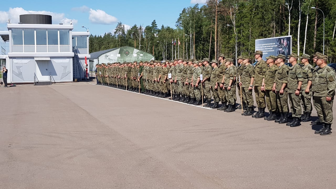 В парке «Патриот» дали старт Спартакиаде ВС РФ по стрельбе из штатного и табельного оружия