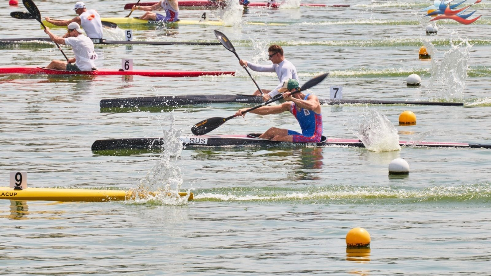 Армейцы взяли 14 медалей на чемпионате России по гребле на байдарках и каноэ