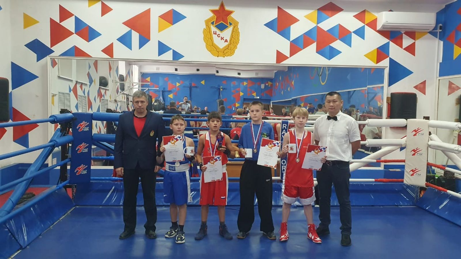 Боксёры спортшколы Хабаровского филиала ЦСКА приняли участие в первенстве по боксу