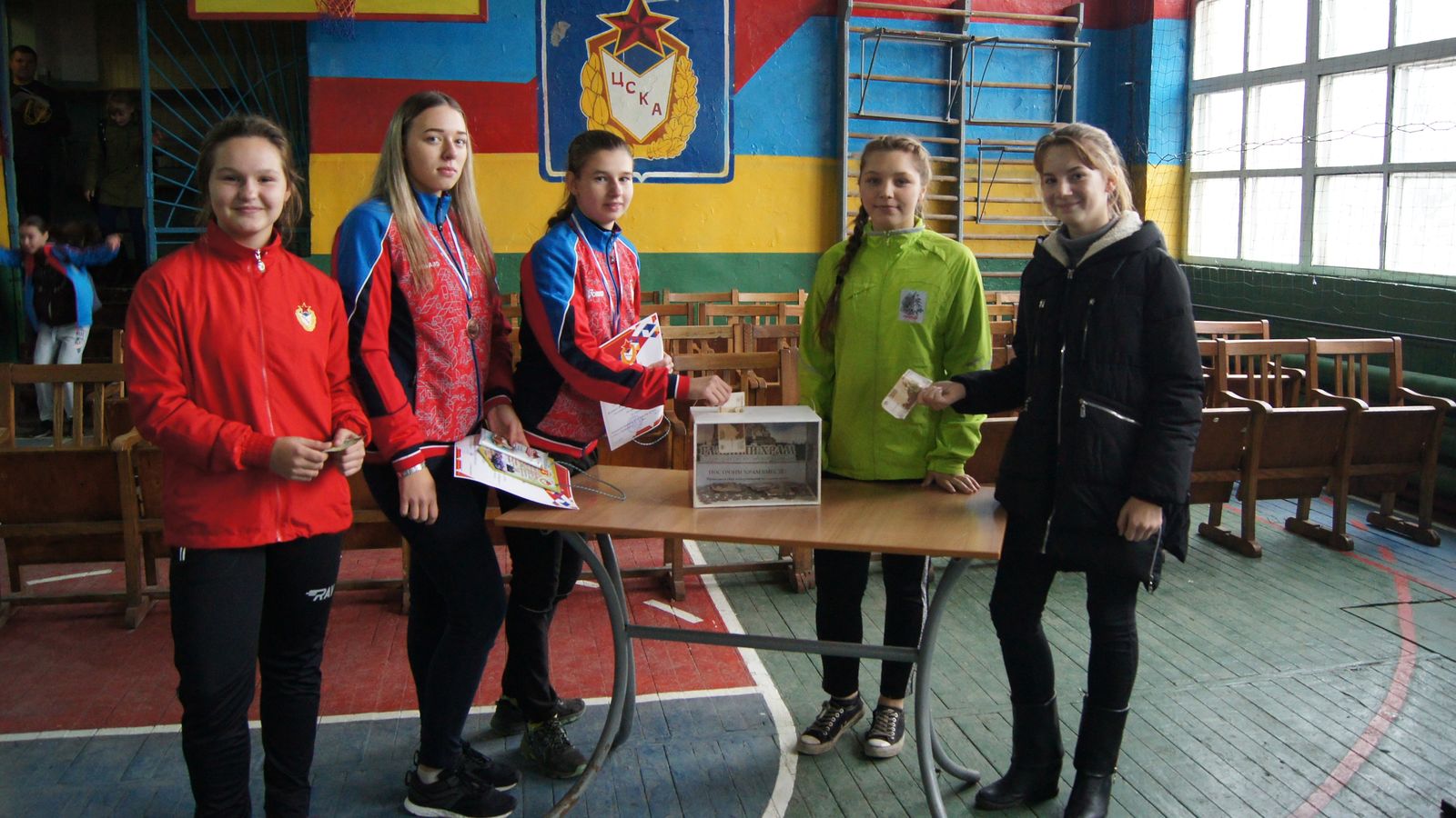 В ходе открытого первенства СШ (ОРК) ЦСКА (г. Хабаровск) по спортивному ориентированию был организован сбор пожертвований на главный храм Вооруженных Сил