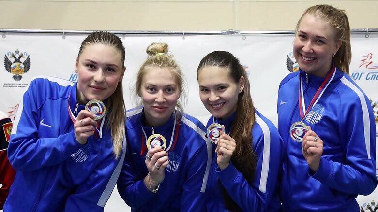 Новая высота армейских шпажисток: Команда фехтовальщиц ЦСКА/Самара первая на чемпионате России в Сочи