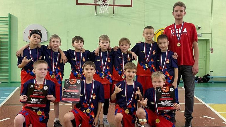 Первая игра и первая победа ФОГ по баскетболу спортцентра г. Екатеринбург самарского филиала ЦСКА