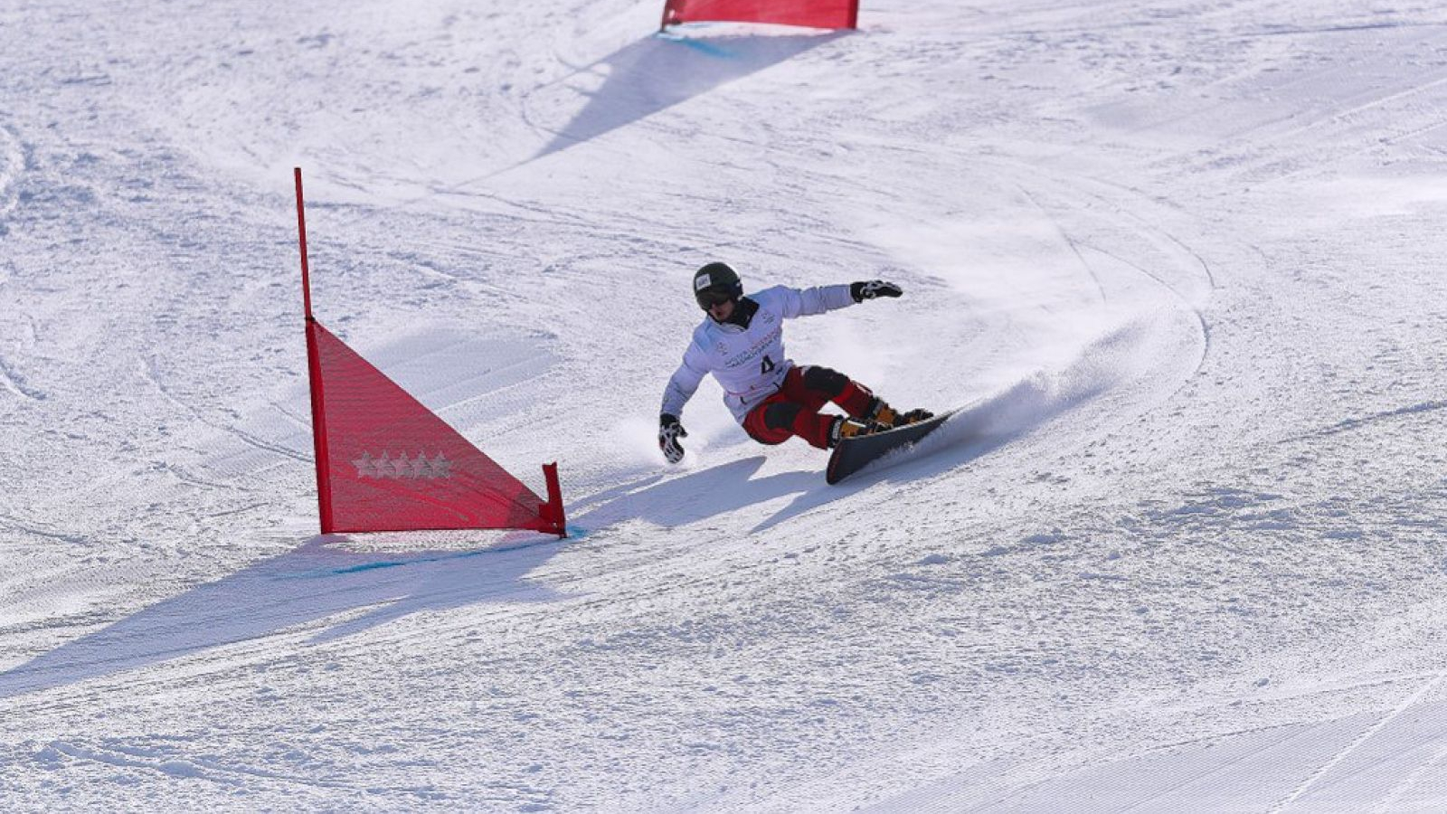 Армейцы завоевали три медали Кубка России по сноуборду