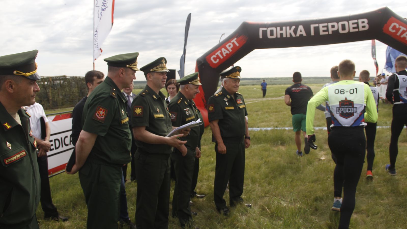 Замминистра обороны Николай Панков дал старт «Курсантскому броску»