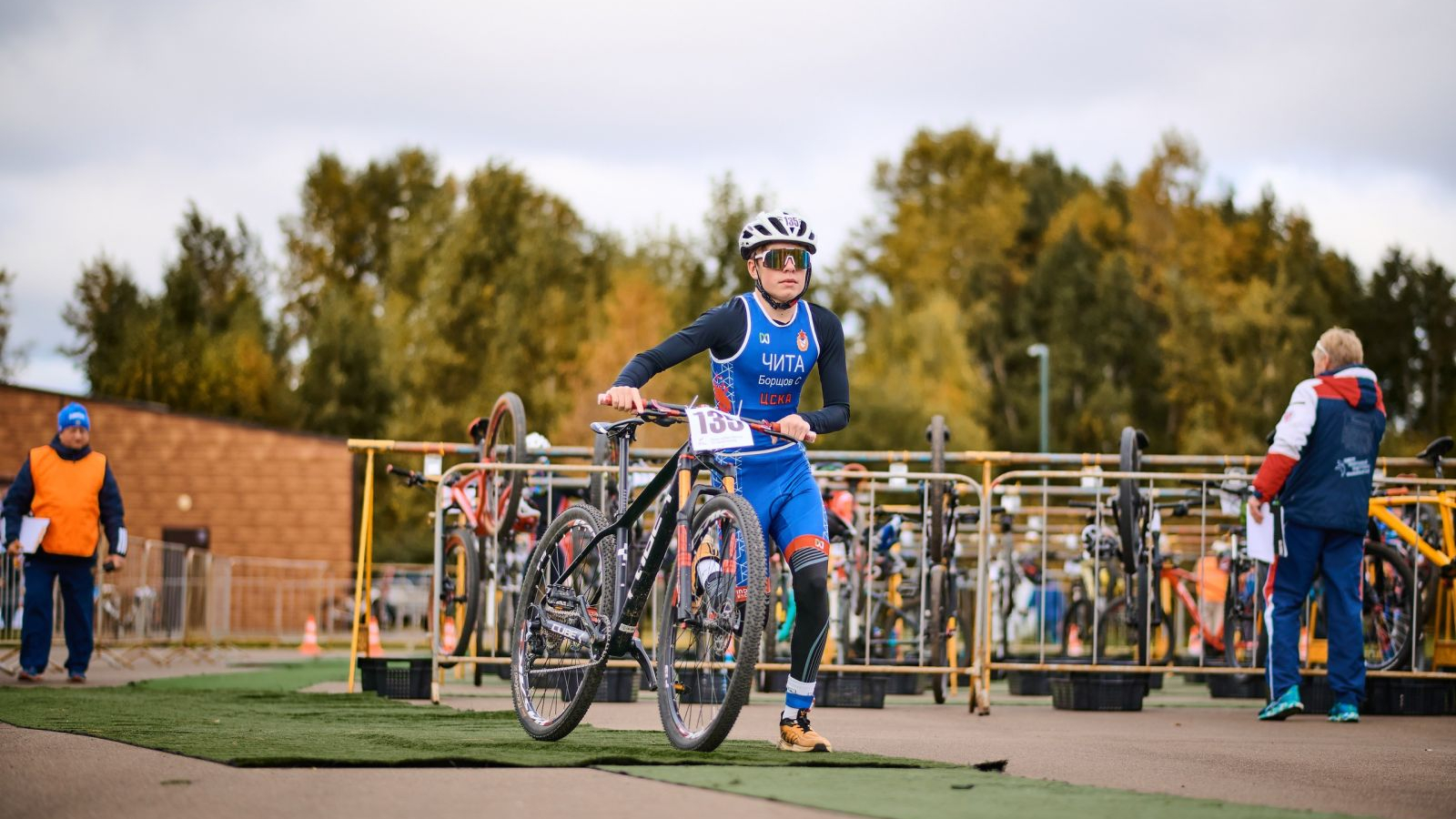 ВОСПИТАННИК ХАБАРОВСКОЙ СПОРТШКОЛЫ ЗАВОЕВАЛ БРОНЗУ НА ЭТАПЕ КУБКА РОССИИ ПО ТРИАТЛОНУ
