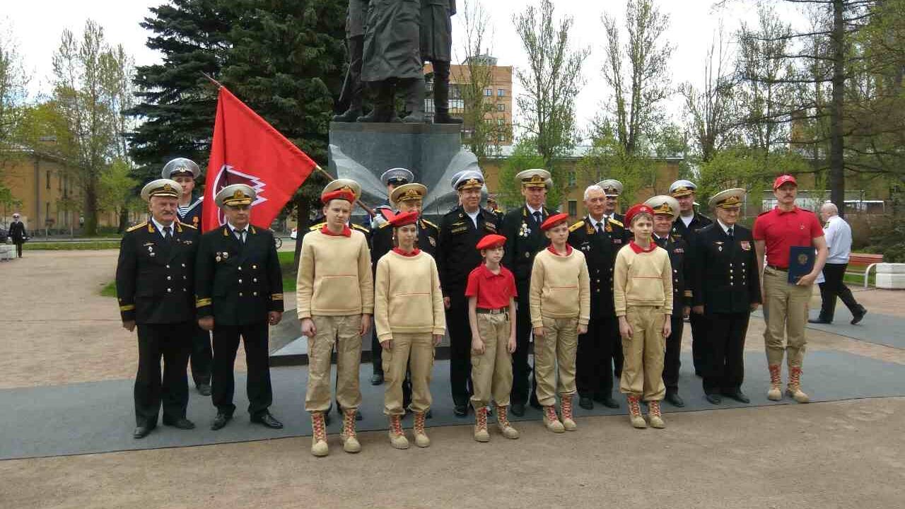 В ряды юнармейцев вступили курсанты Санкт-Петербурга