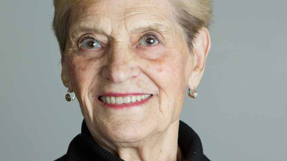 С днем рождения Валентина Макарова!