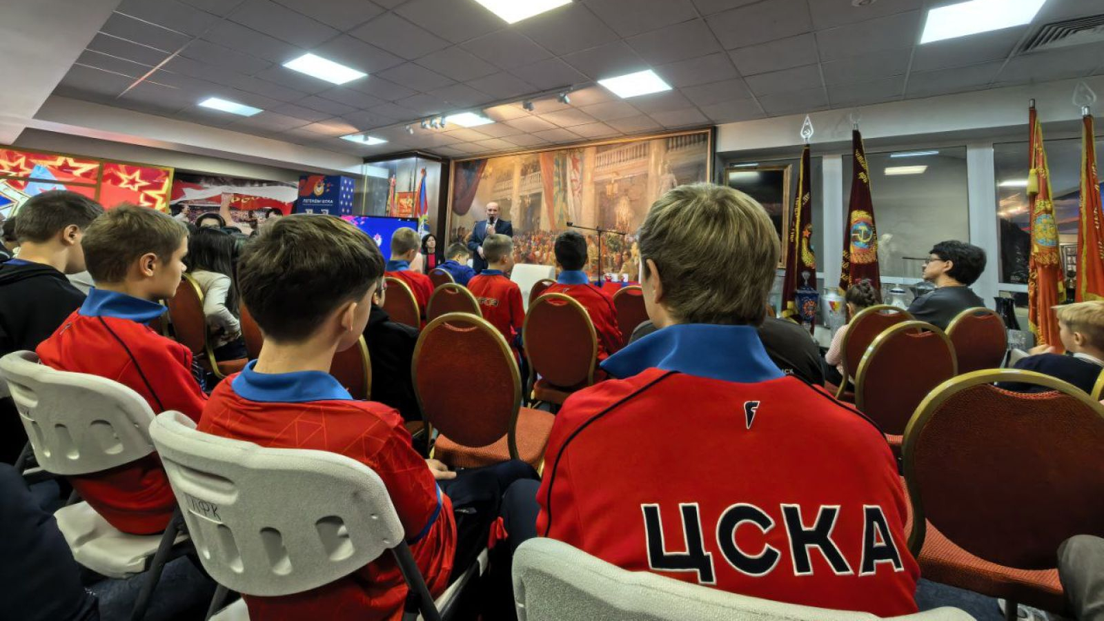 Подвели итоги конкурса стихотворений в честь Года защитника Отечества