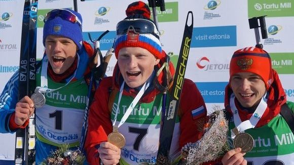 Рядовые спортрот ЦСКА Андрей Вьюхин и Карим Халили завоевали на чемпионате мира и первенстве мира по биатлону 4 медали