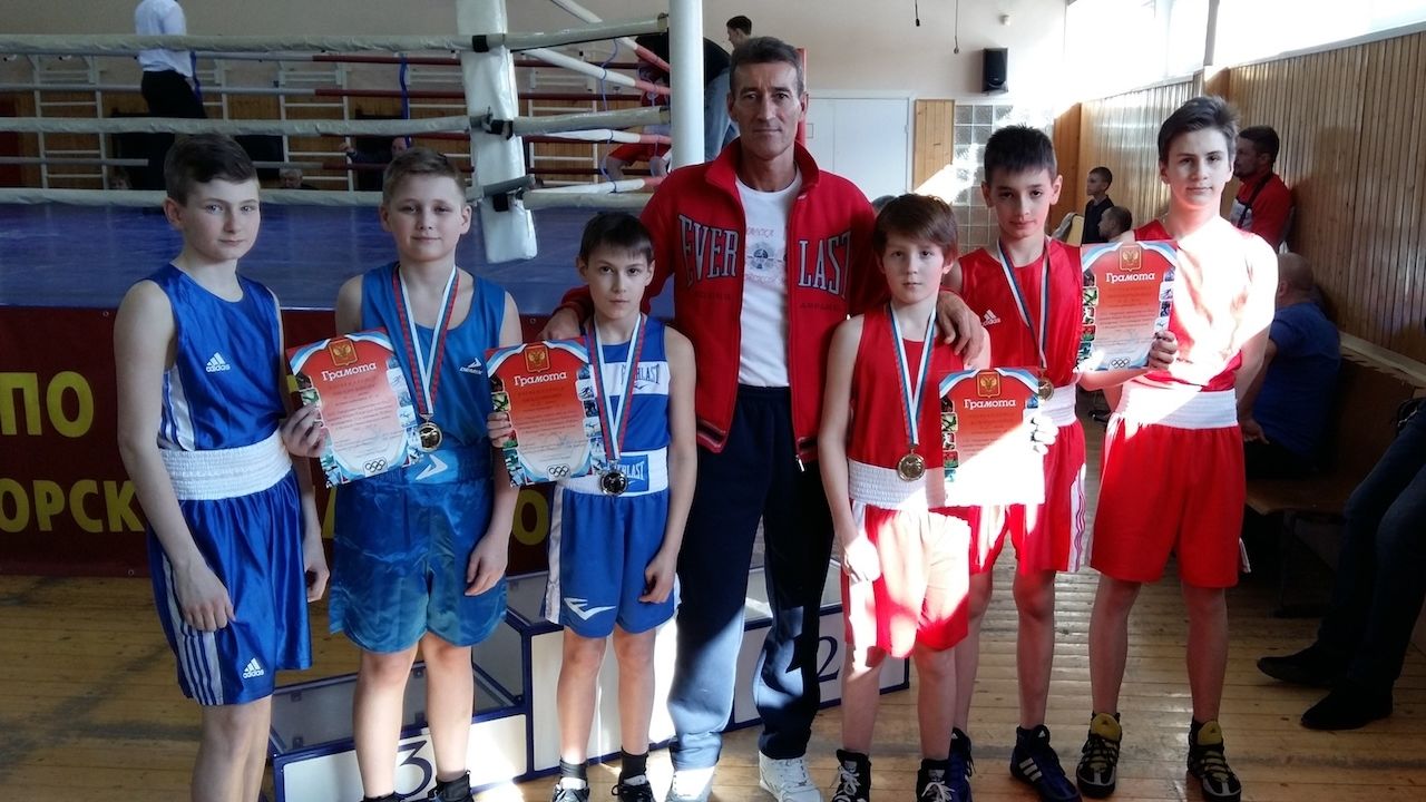 Боксеры ЦСКА/СПб завоевали восемь наград на региональном турнире