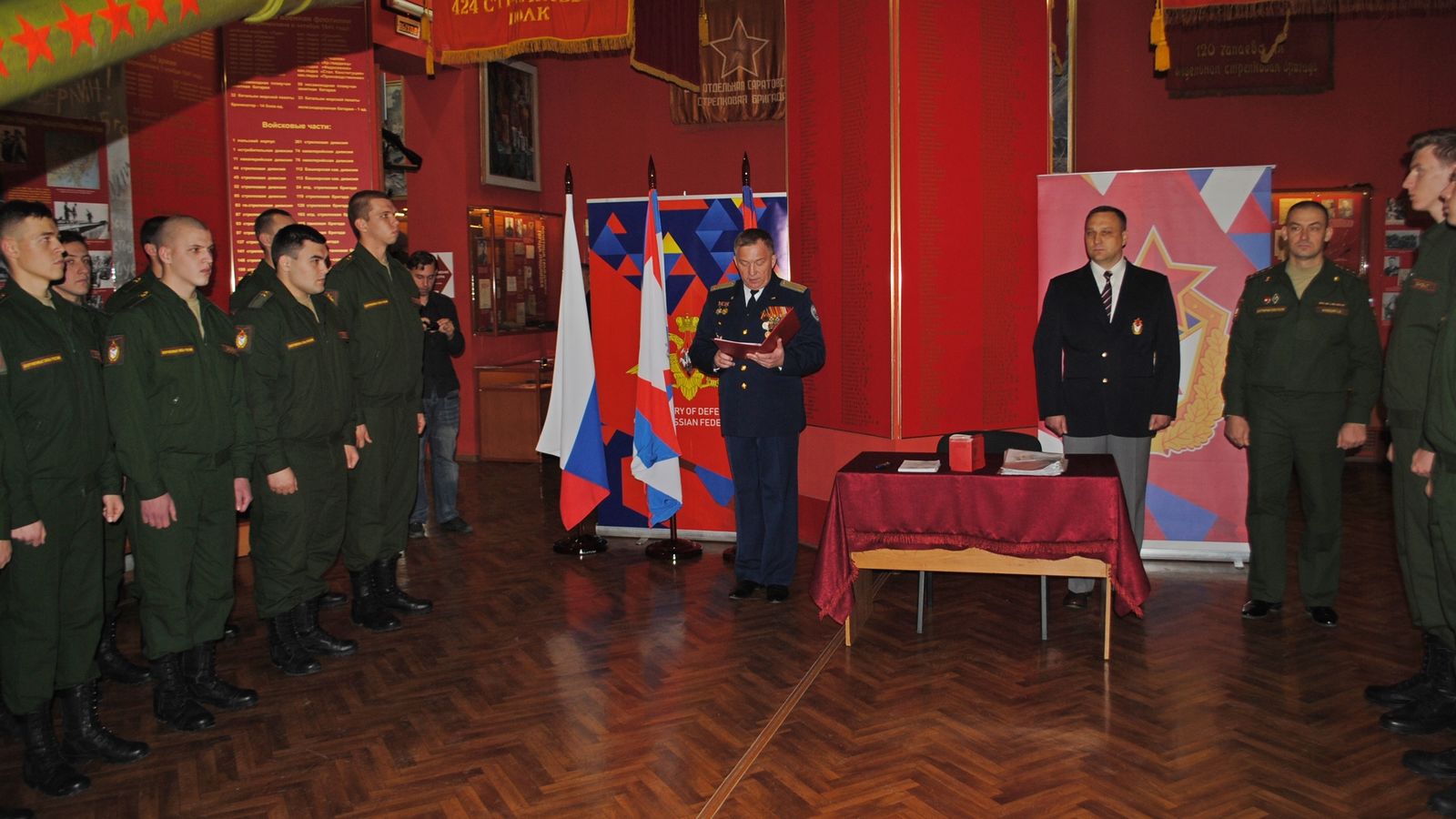 Самарский филиал ЦСКА провел торжественное увольнение в запас военнослужащих спортивной роты