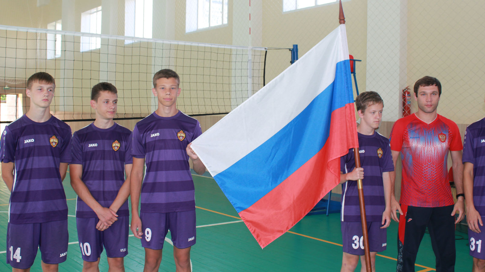 В СШ (ОРК) филиала ЦСКА/Смоленск прошло мероприятие в честь Дня Государственного флага