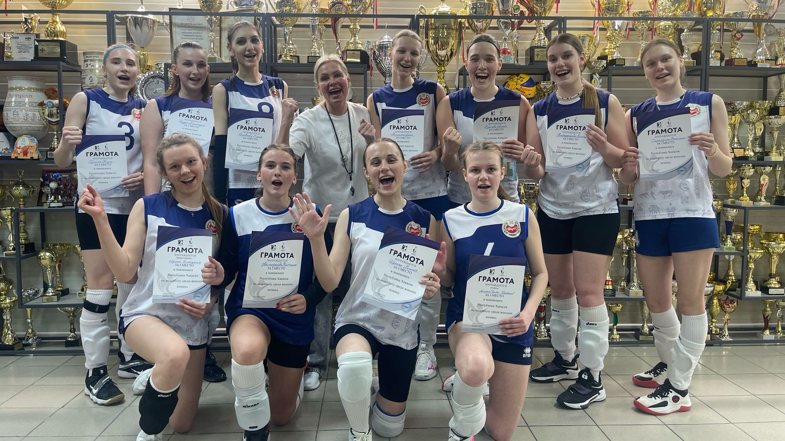 Волейболистки ЦСКА – победители чемпионата Республики Хакасия