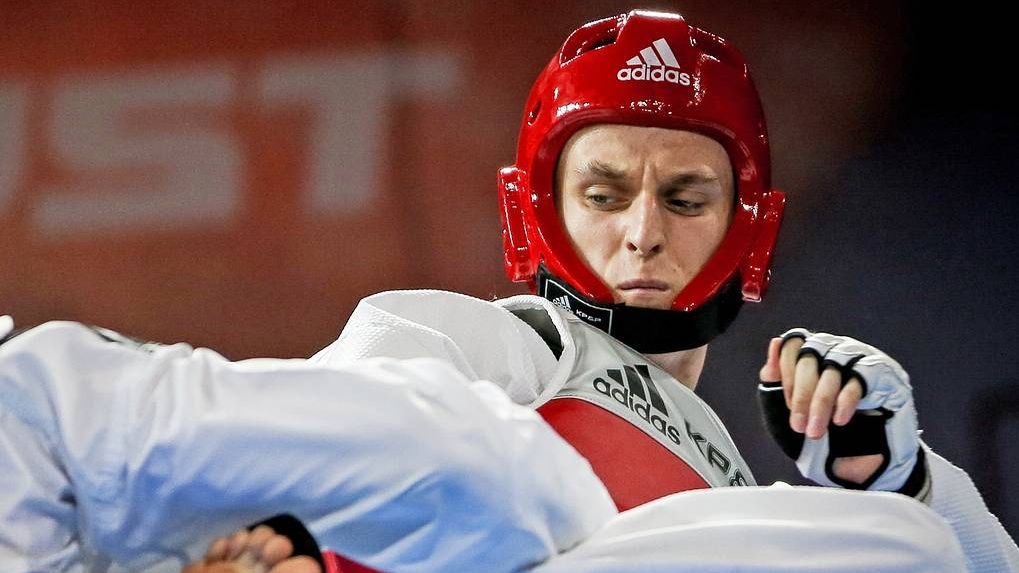 Владимир Путин поздравил армейского тхэквондиста Владислава Ларина с победой на чемпионате мира