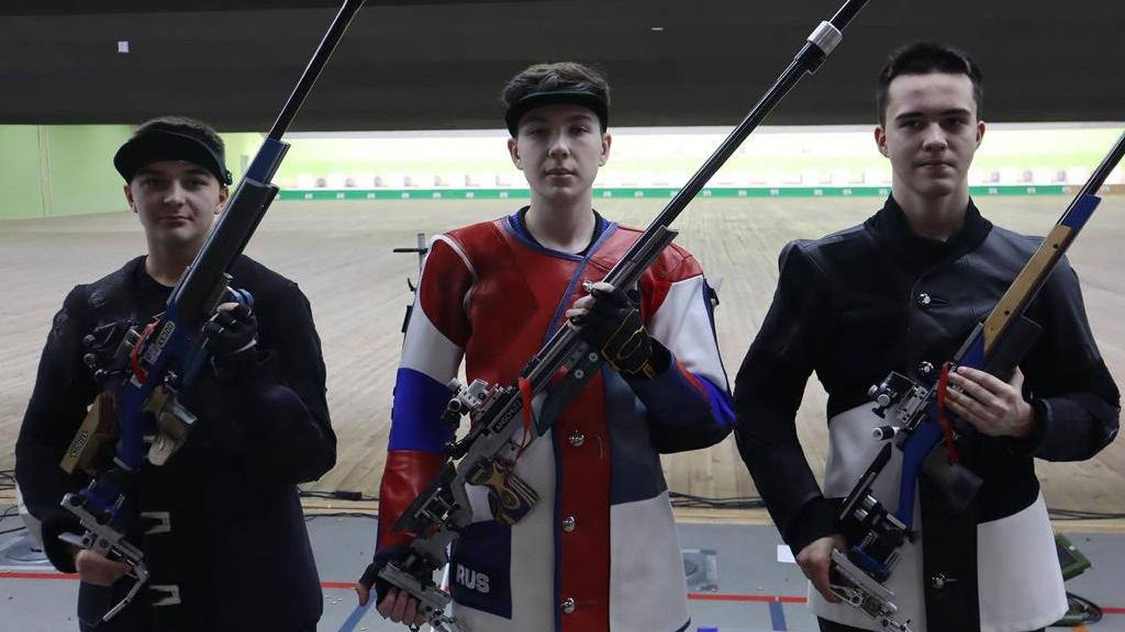 «Золото» и две «бронзы» завоевал воспитанник самарской спортшколы ЦСКА на Международных соревнованиях по пулевой стрельбе в республике Беларусь