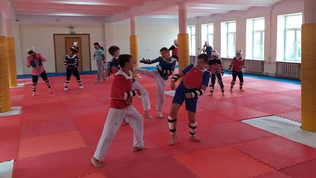 Старший тренер-преподаватель СШ (ОРК) ЦСКА/Смоленск Эдуард Лохманов: «Мы не боимся трудностей! Трудности закаляют трудности должны стимулировать!»