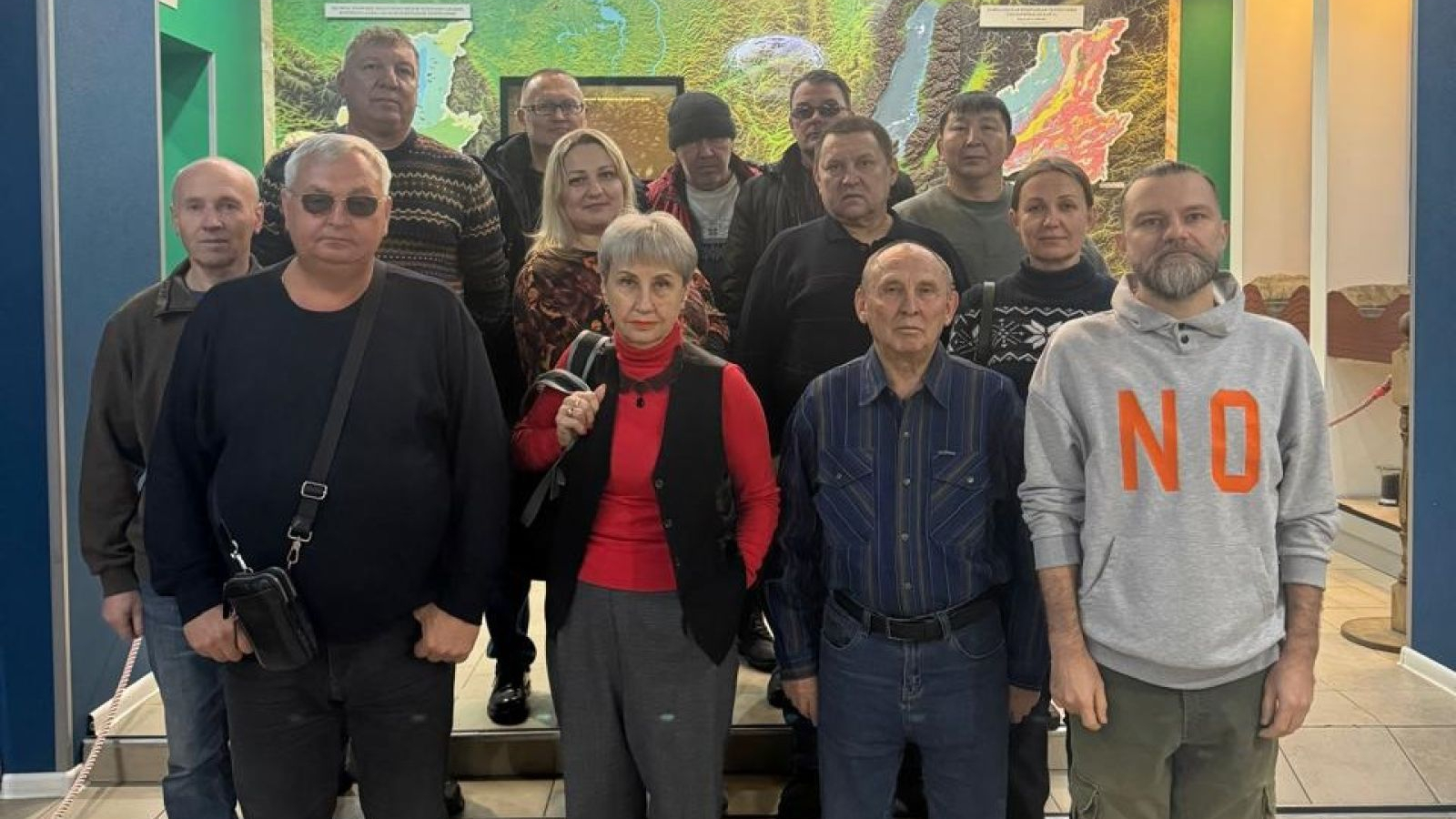 Сотрудники спортцентра (г. Иркутск) Хабаровского филиала ЦСКА побывали на экскурсии в Байкальском музее