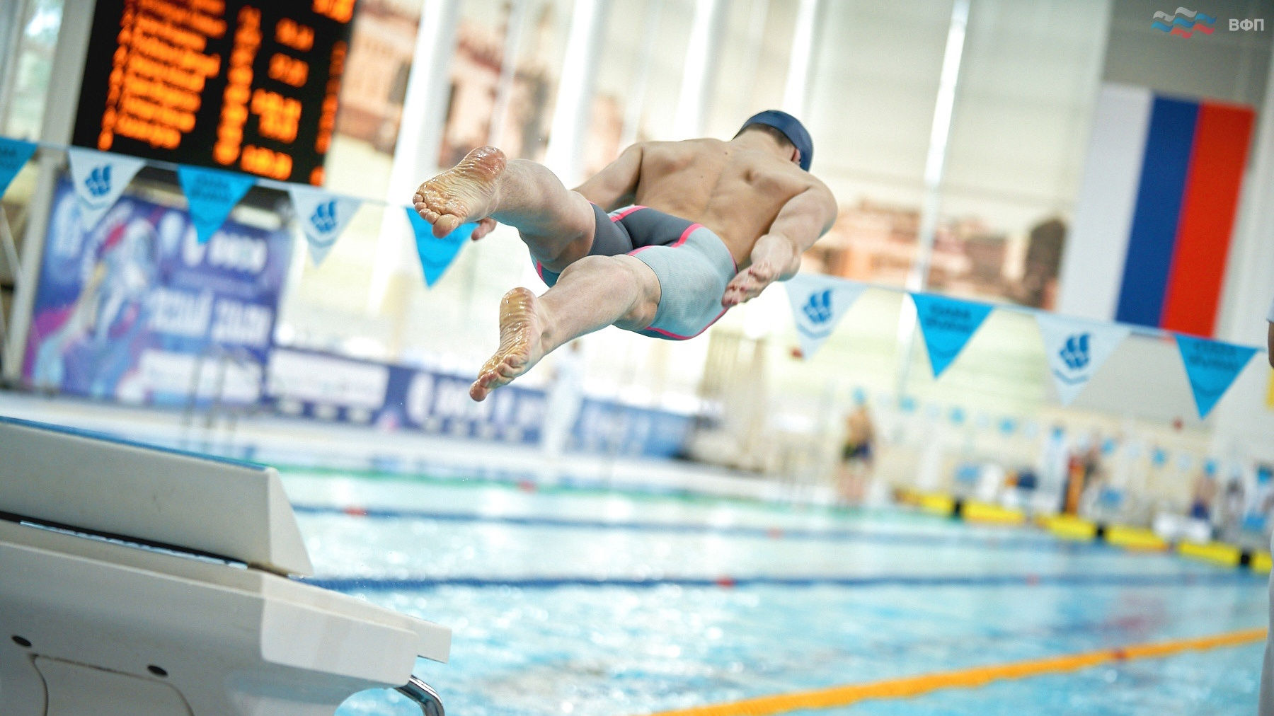Воспитанник СШ (ОРК) г. Санкт-Петербург завоевал призовое место в эстафете на 57-ых Всероссийских соревнованиях «Веселый дельфин» по плаванию