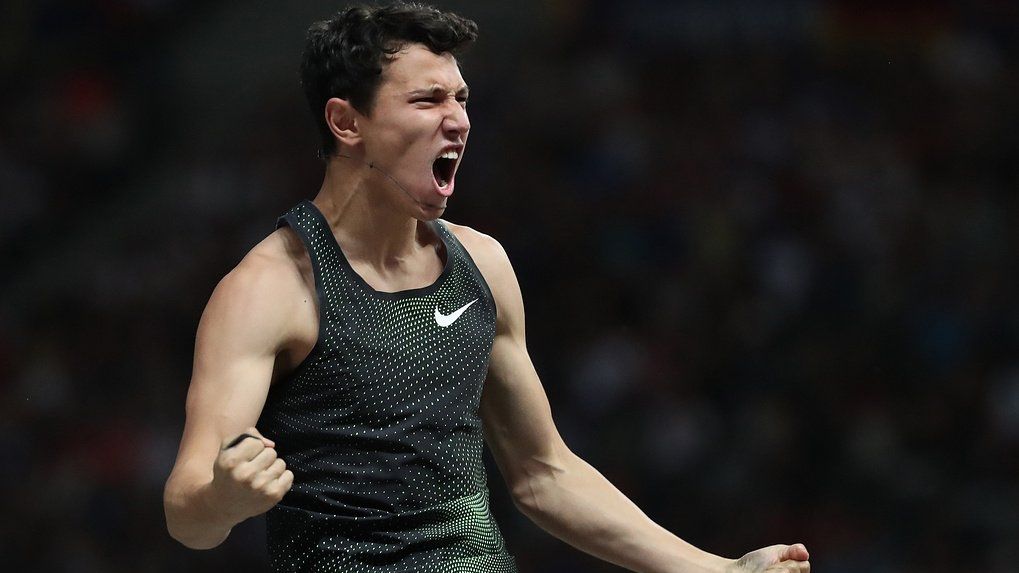 Легкоатлет ЦСКА Тимур Моргунов стал победителем в прыжке с шестом на турнире в Австрии