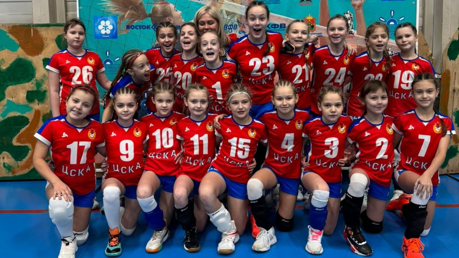 КОМАНДА СПОРТШКОЛЫ «ЦСКА-ХАКАСИЯ» ЗАВОЕВАЛА СЕРЕБРО МЕЖРЕГИОНАЛЬНОГО ТУРНИРА ПО ВОЛЕЙБОЛУ