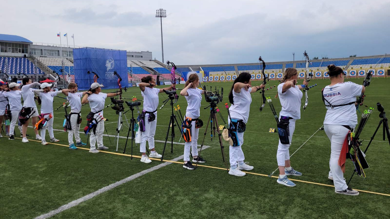 На чемпионате России лучница СШ (ОРК) СЦ (г. Чита) филиала ЦСКА/Хабаровск МС Дарья Перфильева завоевала две медали