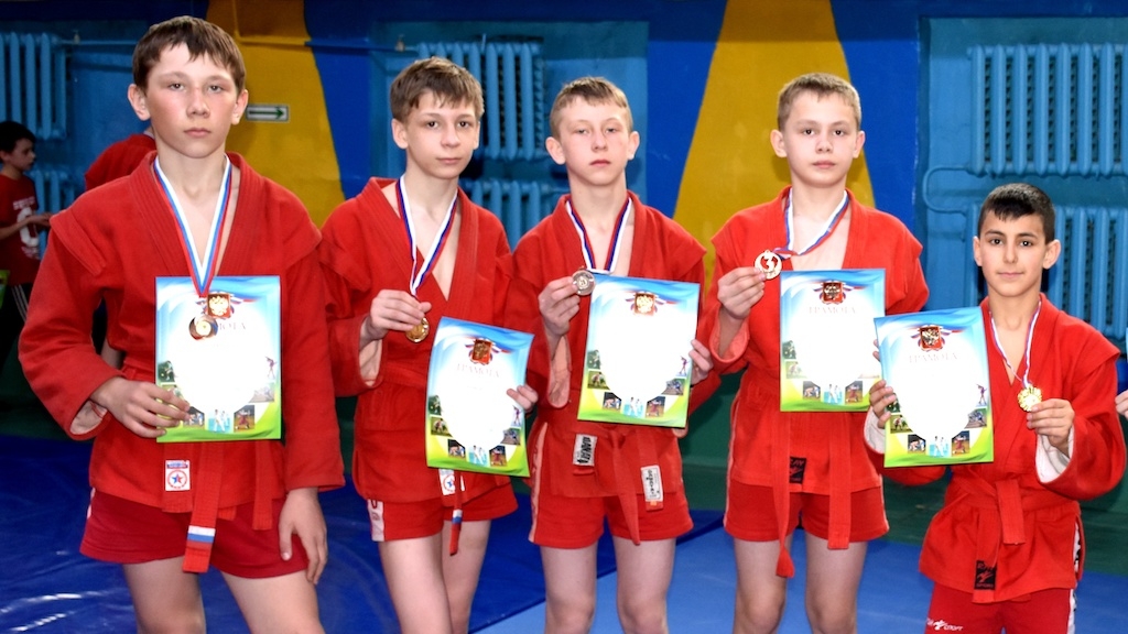 11 медалей завоевали юные самбисты ЦСКА в Чите