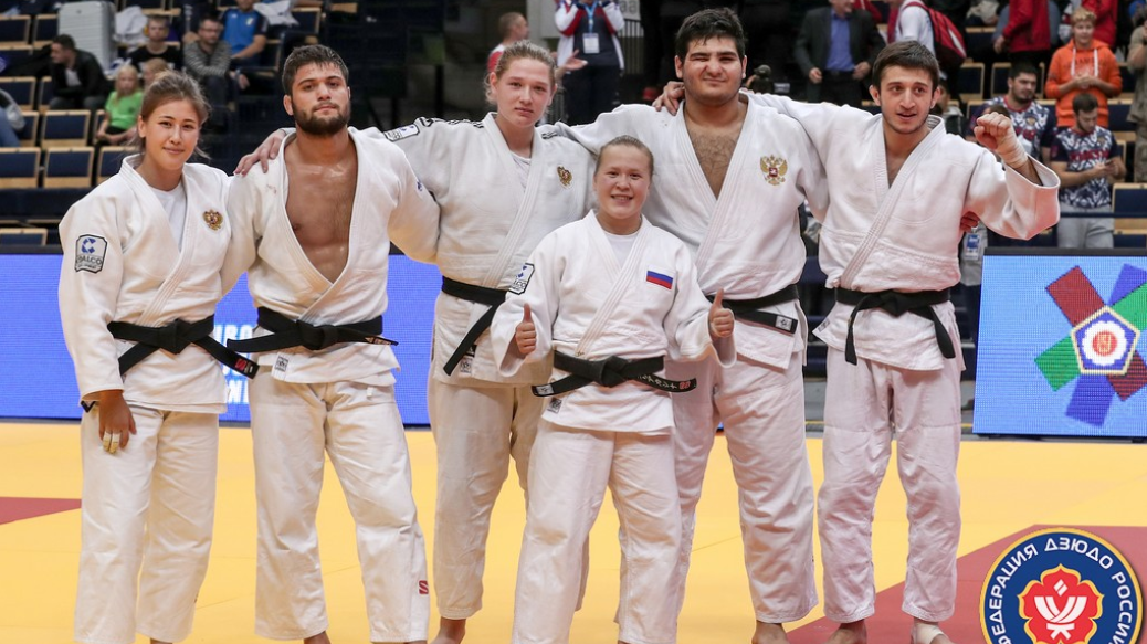 Дзюдоист ЦСКА Георгий Елбакиев завоевал «золото» Первенства Европы в команде