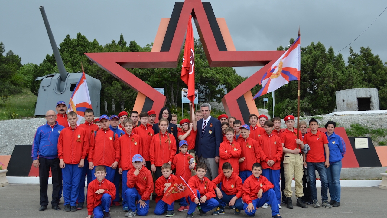 Армейцы  Геленджика вступили в ряды «Юнармии»