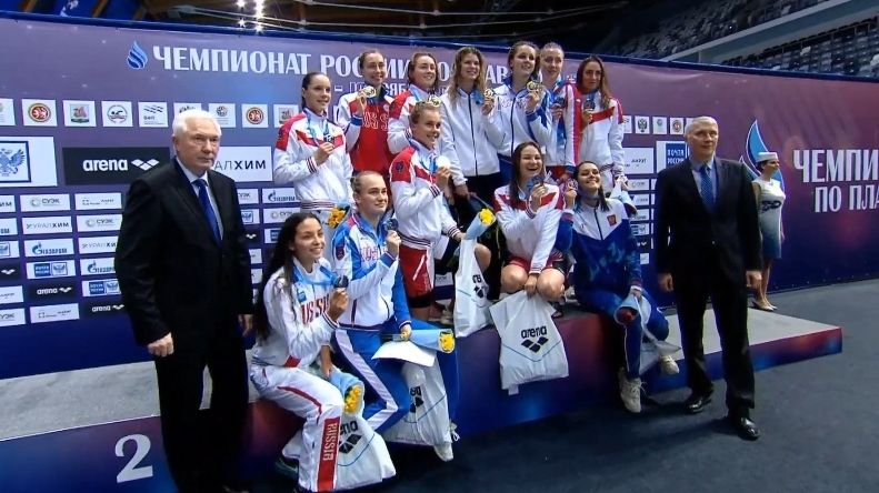 Армейцы завоевали семь медалей в первый день чемпионата России по плаванию на короткой воде в Казани