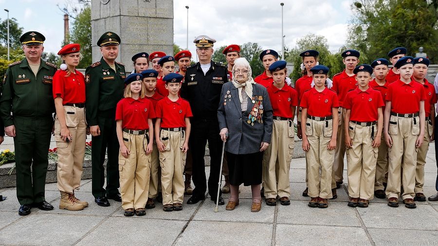 Юнармейцы СШОР ЦСКА/Калининград приняли участие в акции посвященной Дню памяти и скорби